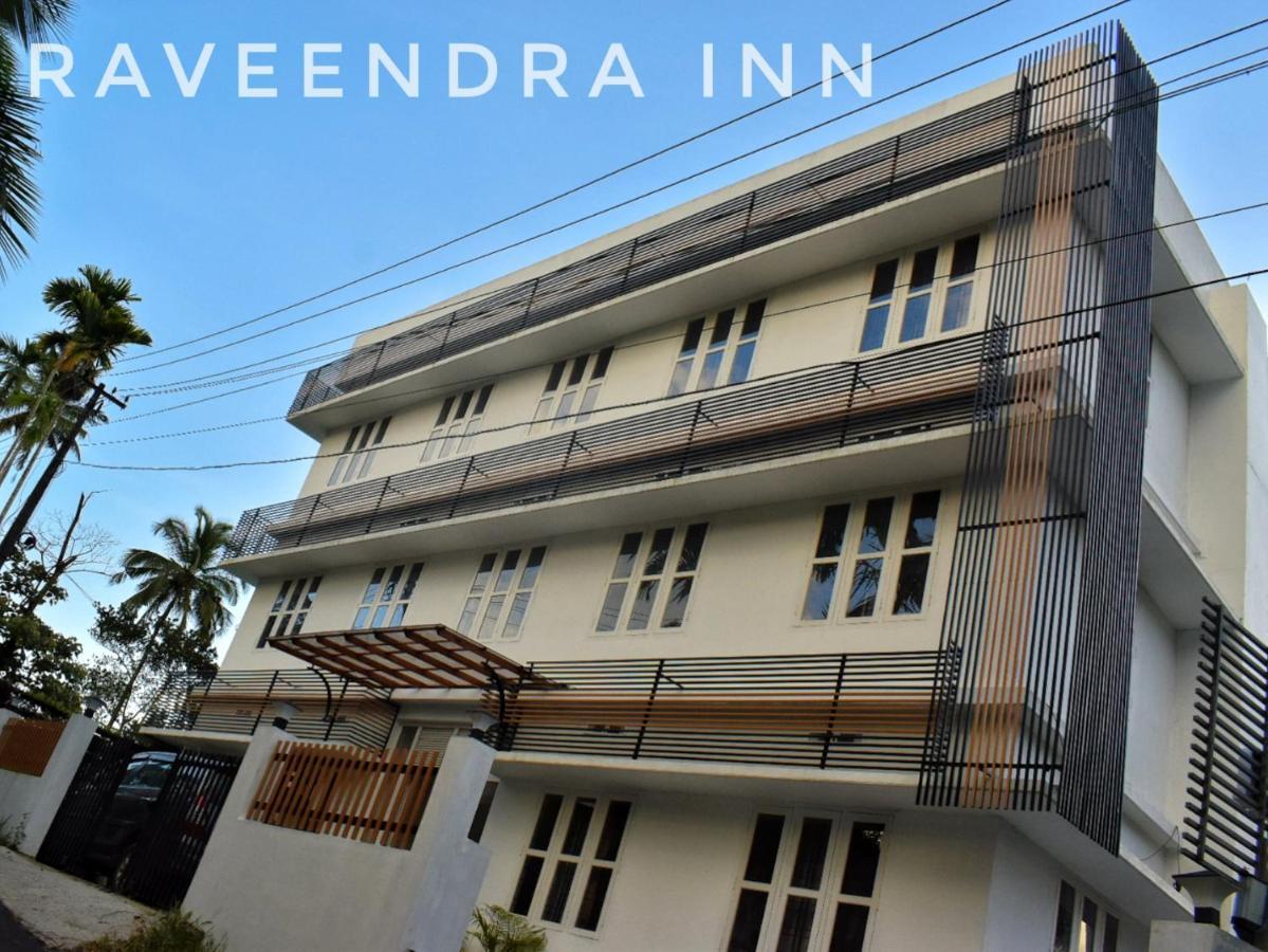 Raveendra Inn Kalpatta Buitenkant foto